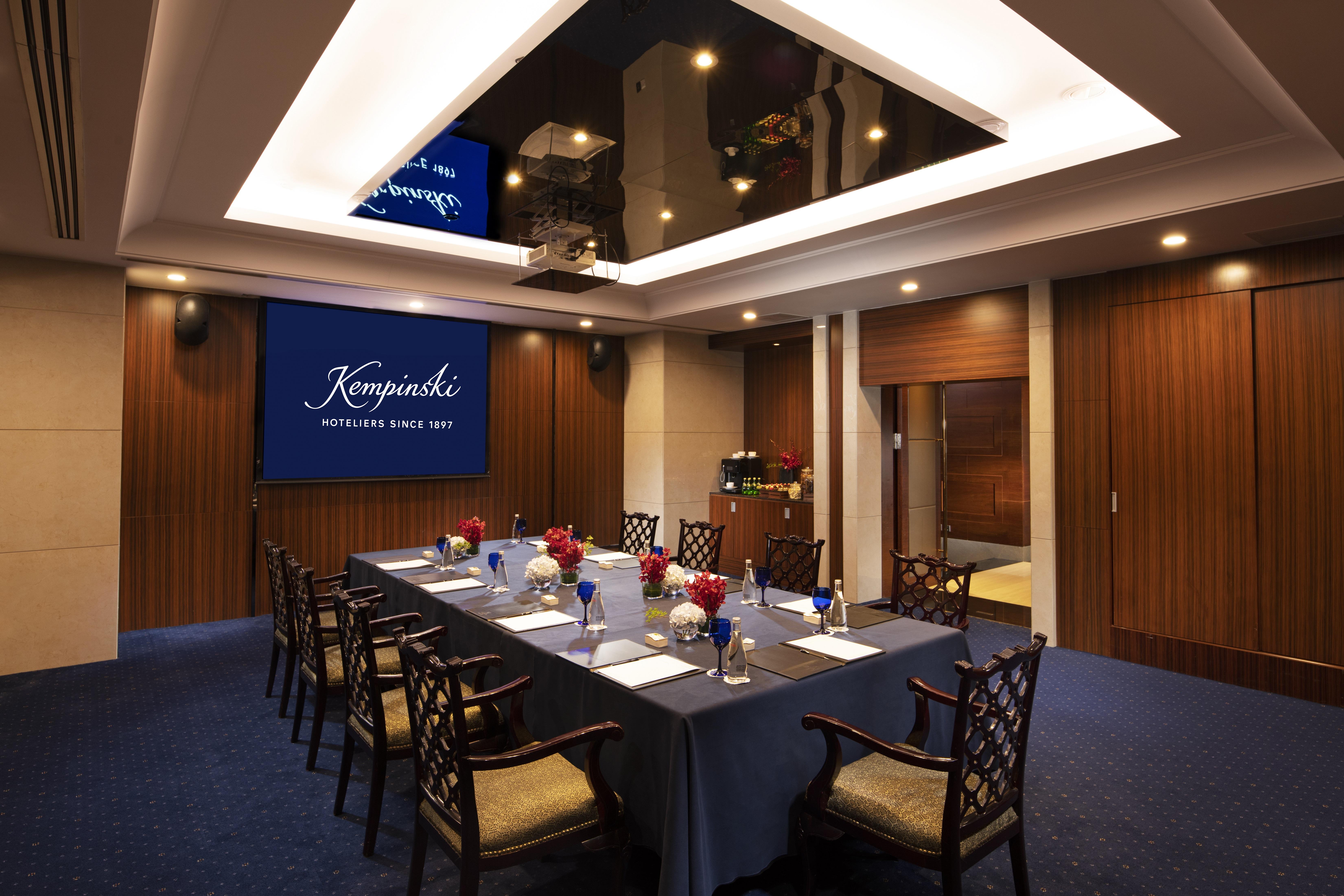 Kempinski Hotel Beijing Yansha Center Екстериор снимка