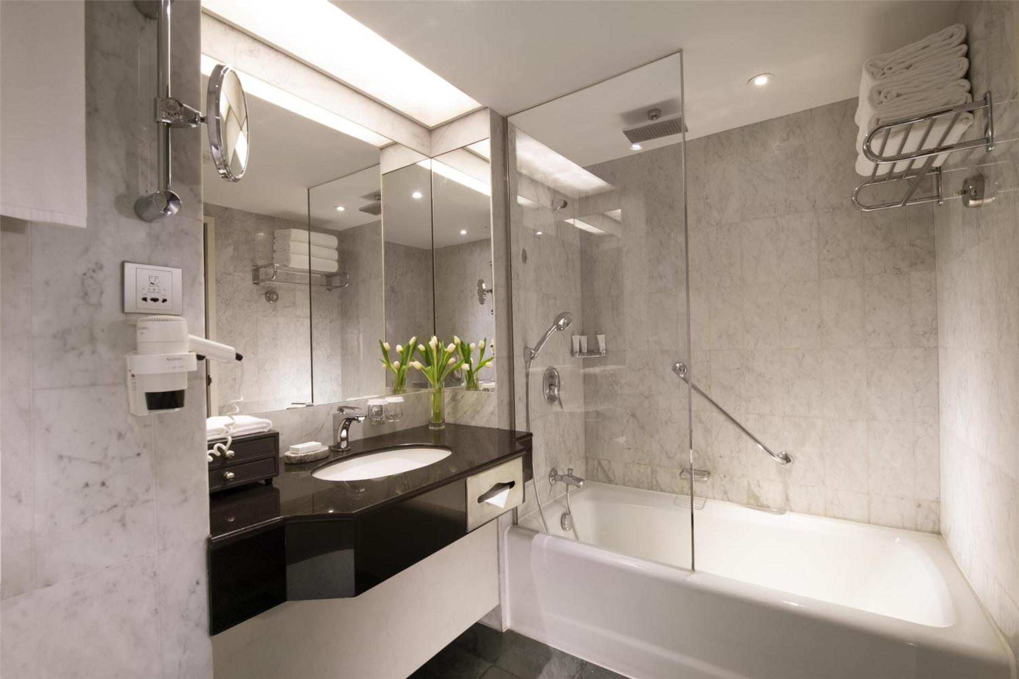 Kempinski Hotel Beijing Yansha Center Екстериор снимка