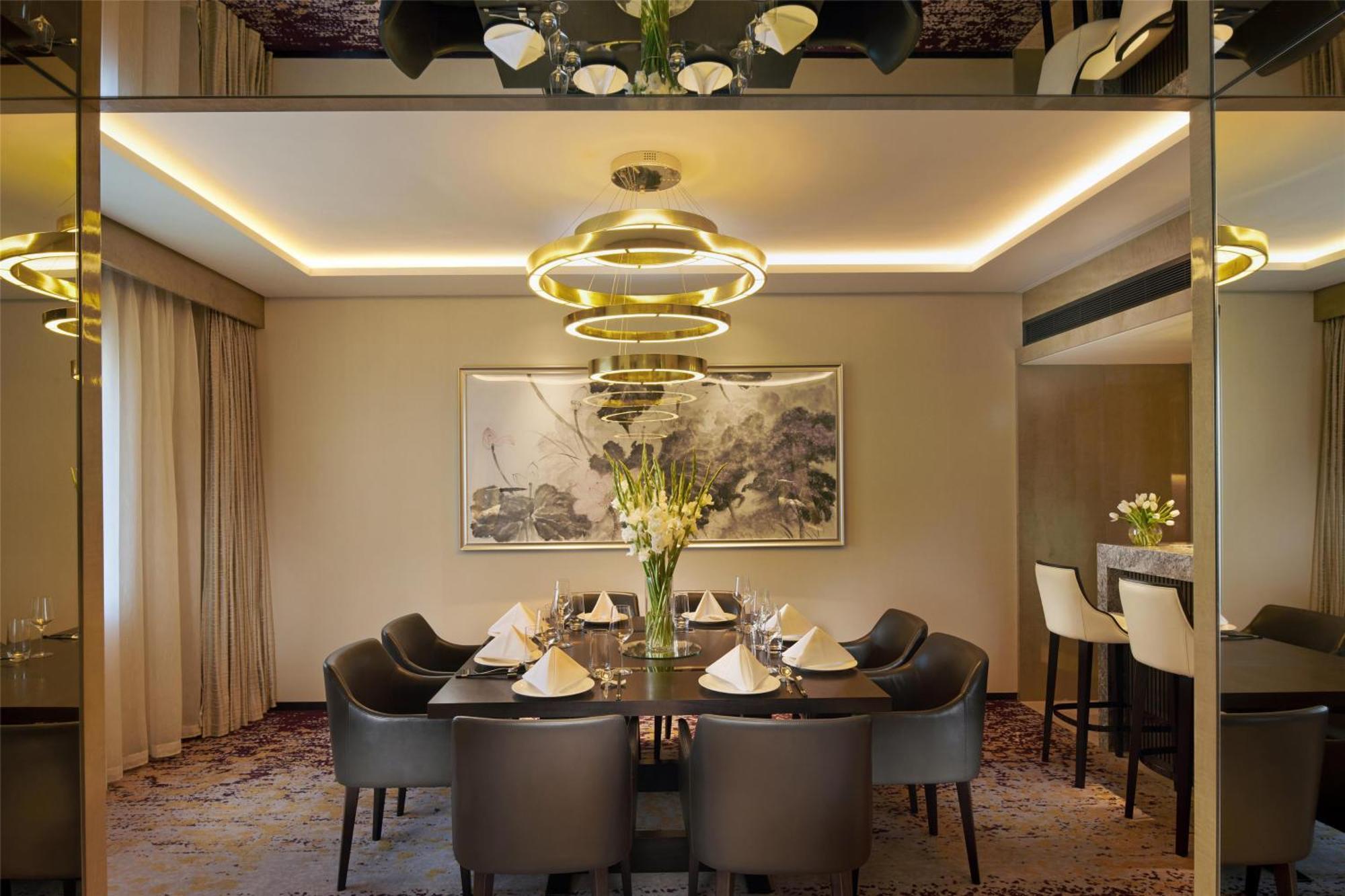 Kempinski Hotel Beijing Yansha Center Екстериор снимка