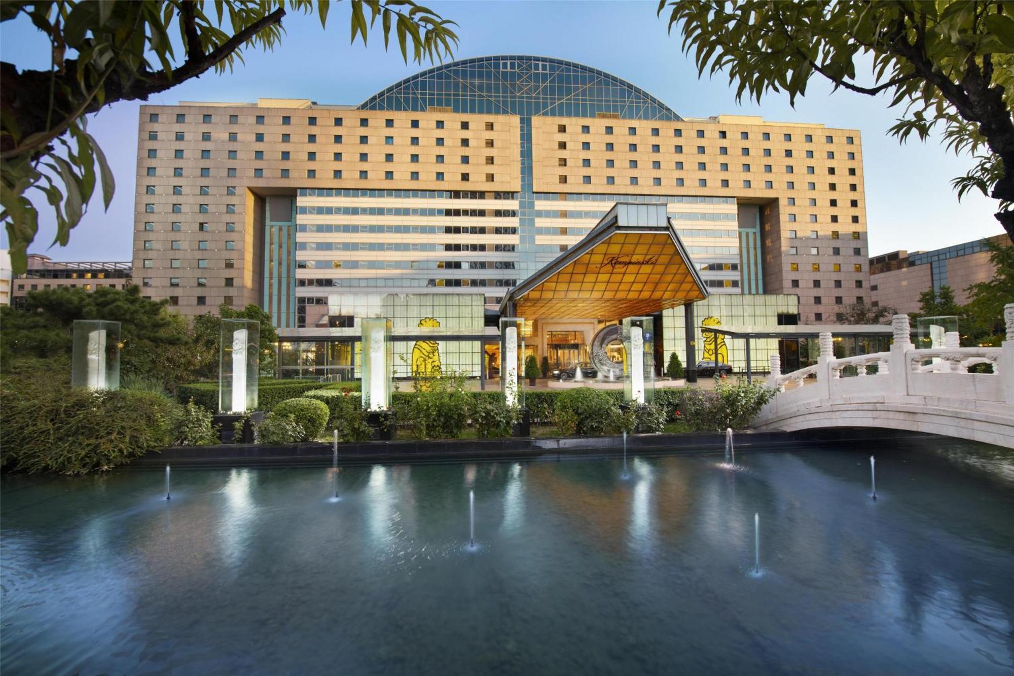 Kempinski Hotel Beijing Yansha Center Екстериор снимка